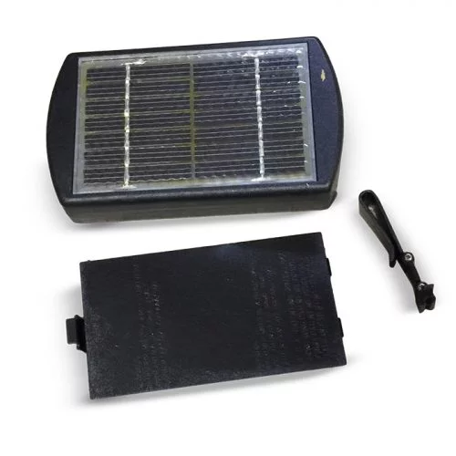 Four AA or AAA Solar Battery Charger - Image 3