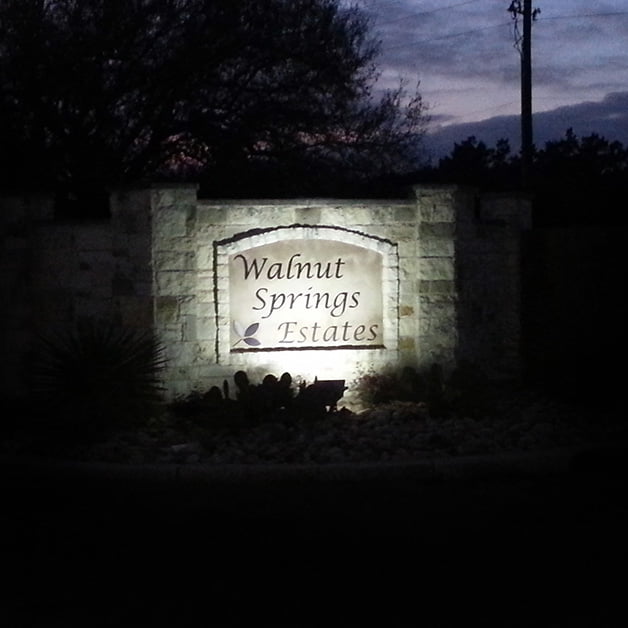 GenLight Commercial Solar Sign Lighting Kit for Monument Signs