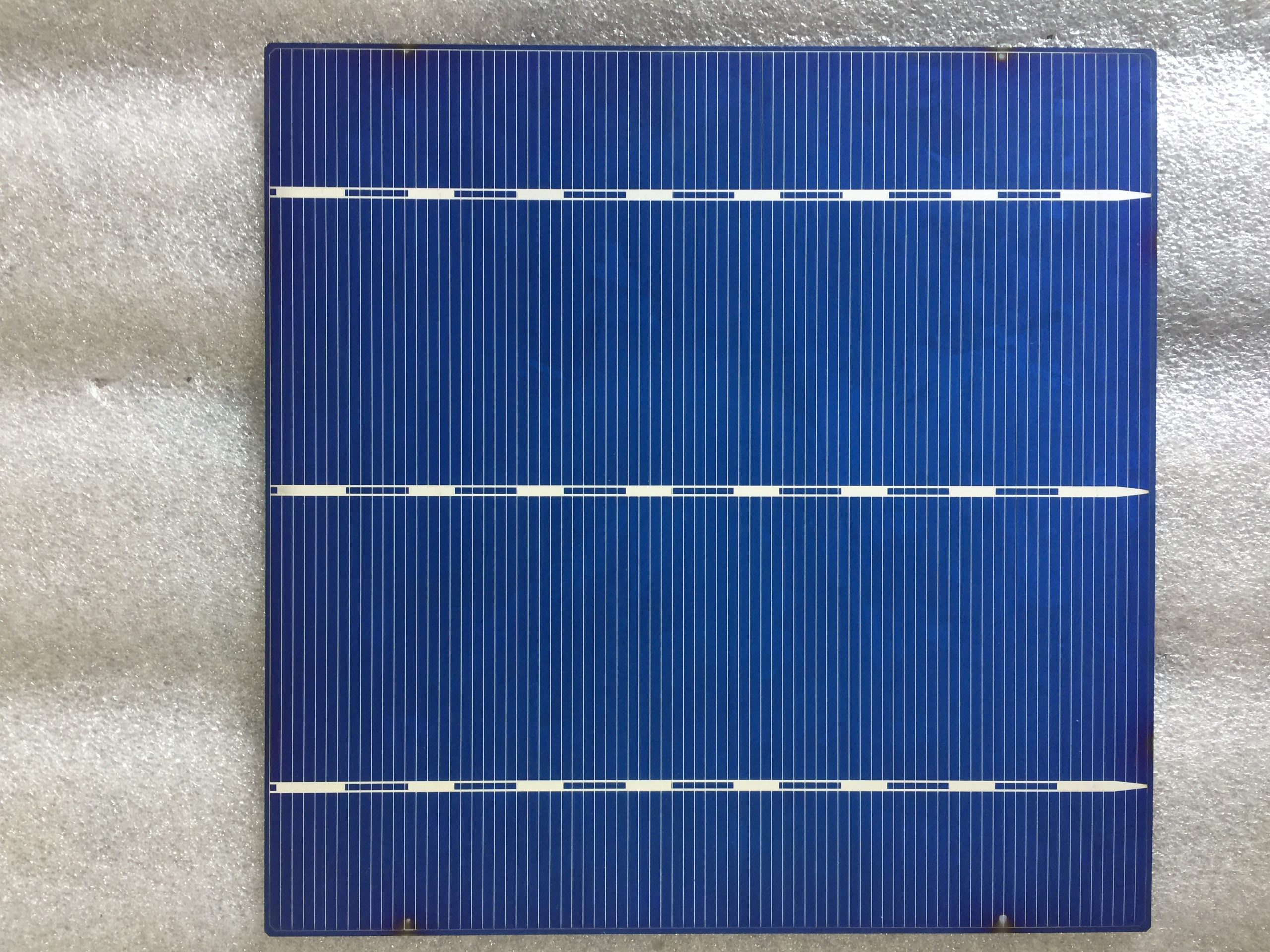 Solar Cells 36ct 3x6 inch Mono19% conversion 2.3 watt .5 volt 